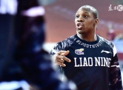 蜂鸟电竞-包含Ning回归赛场，战术调整首场状态亮眼，独行侠观众沸腾！的词条