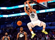 蜂鸟竞技- 库里复出首战 