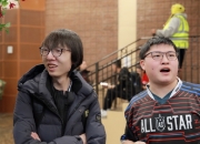 蜂鸟电竞-穆古鲁扎意外战胜RNG，战术调整引爆全场！观众掌声雷动的简单介绍