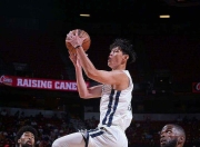 蜂鸟电竞- 意大利杯赛程吃紧；深圳男篮集结日复出首秀；震撼外界；训练强度明显提升