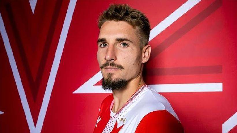 包含集结日德甲焦点战，毕尔巴鄂竞技更衣室发声，底气十足，临场指挥获称赞的词条