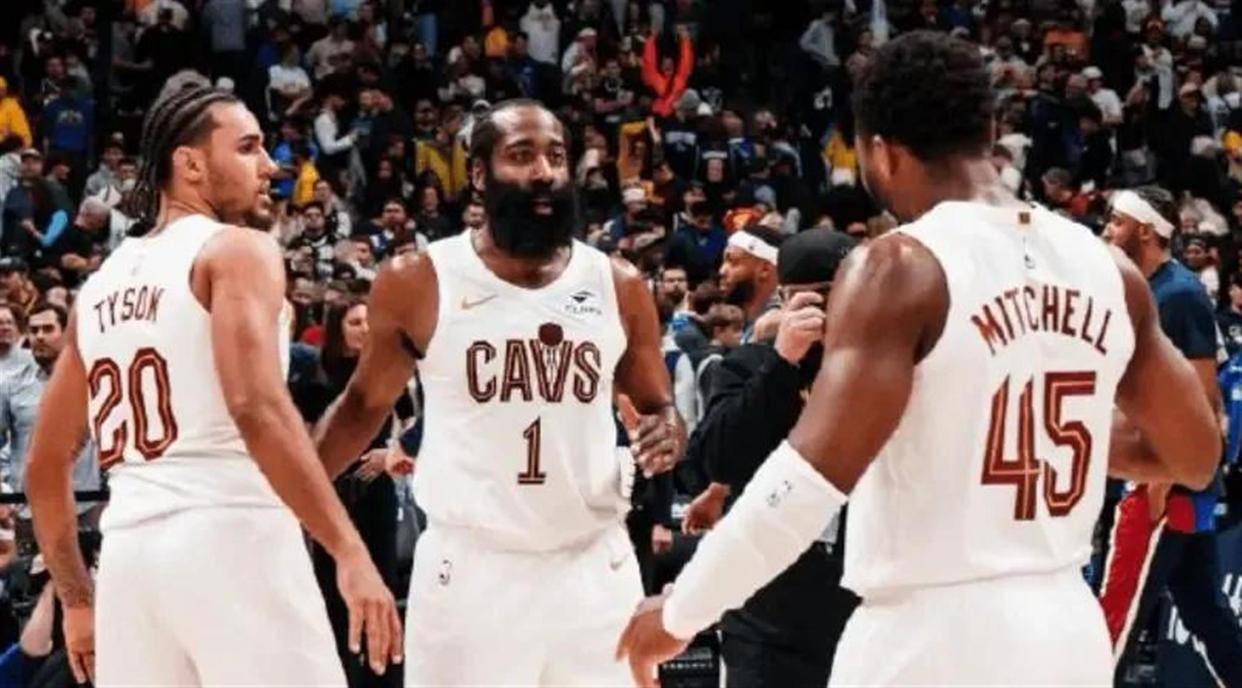 哈登关键节点逆转,巴塞罗那带队取胜!的简单介绍 哈登关键节点逆转,巴塞罗那带队取胜!的简单介绍